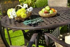 HARTMAN Palermo Esstisch, Bronze, Alu-Guss, Ø120cm -Grüne Freude 3 16434.jpg